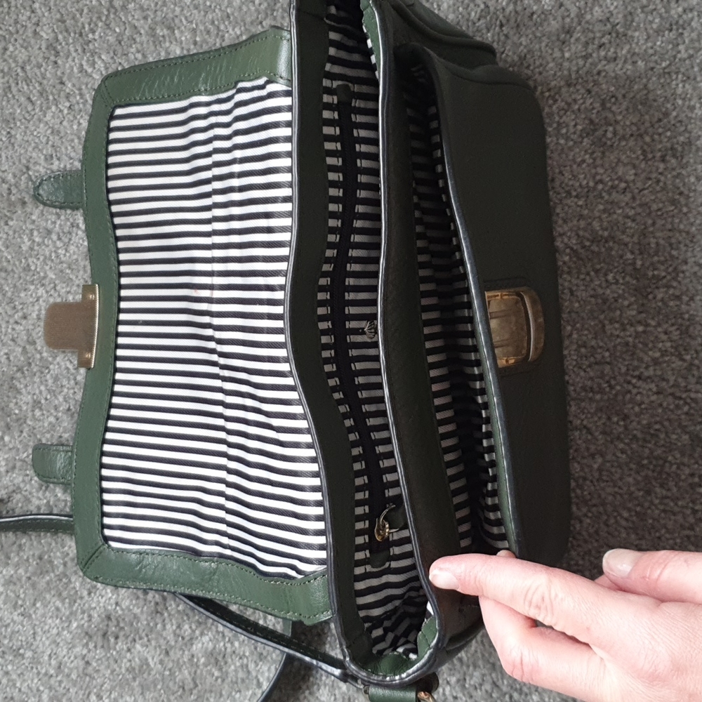 Kate Spade Handbag - Picture 5 of 5